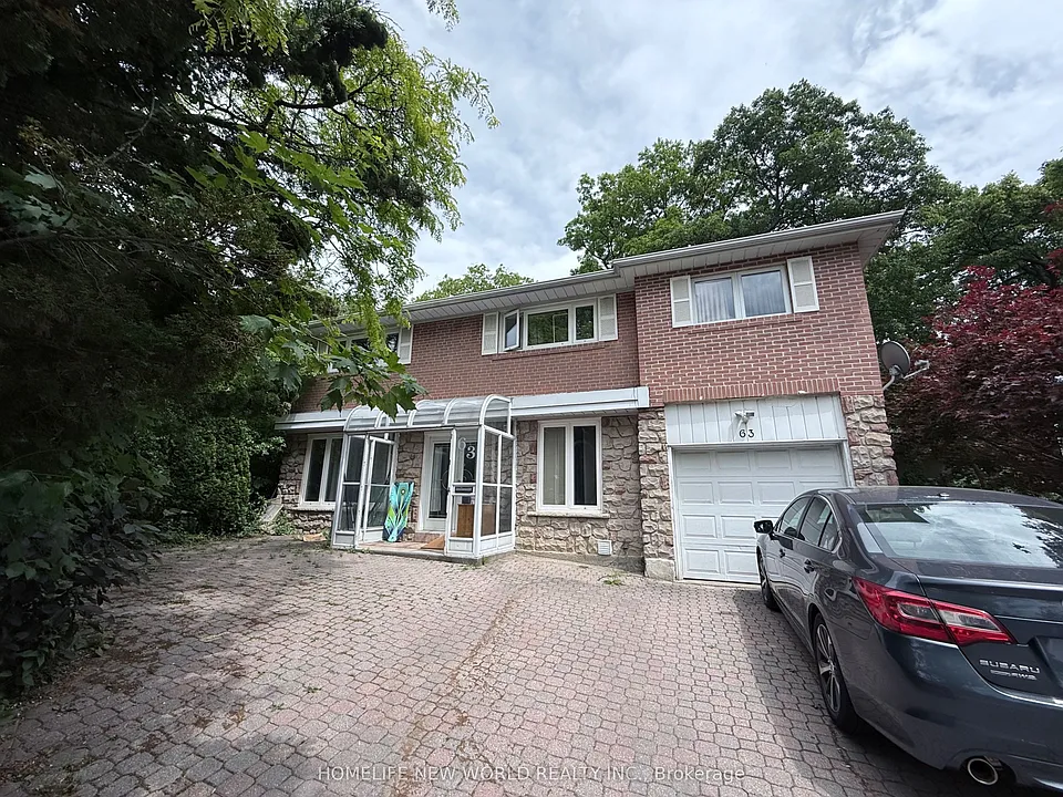 63 Lehar Cres