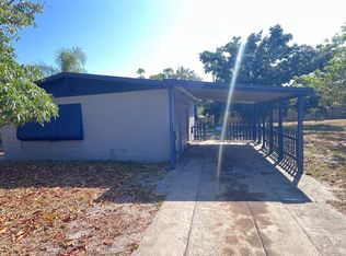 385 6th Rd SW, Vero Beach, FL 32962