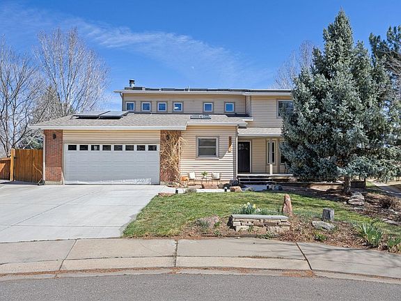 2nd image of 471 E Raintree Ct