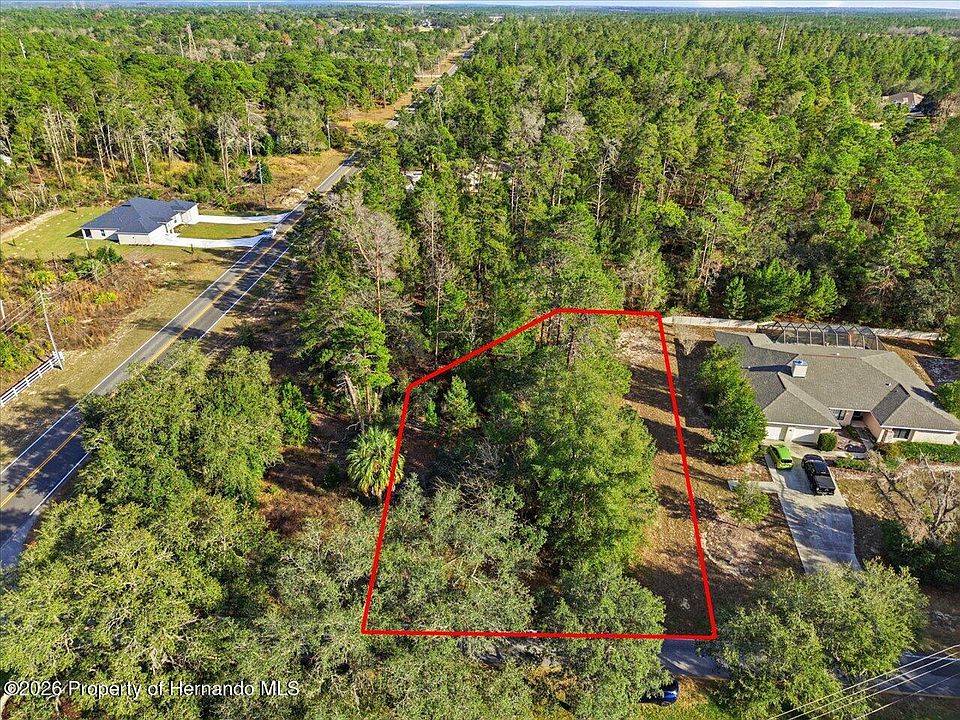 1st image of 118 Oak Village Blvd