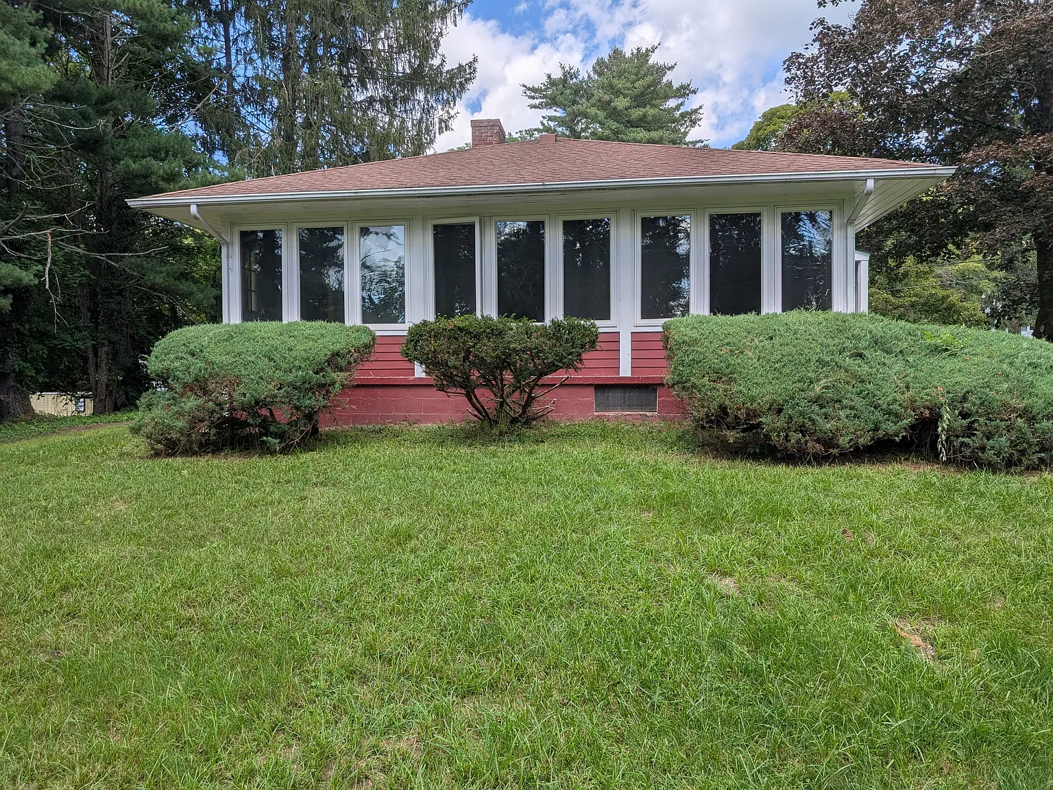 2 bed, 784 sqft, $2,200 — Photo 2
