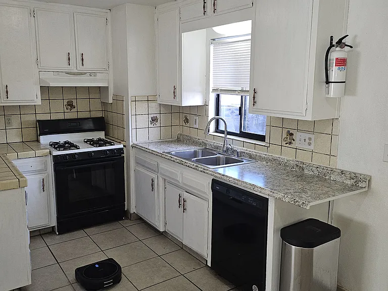 38502 Larkin Ave #2 — Photo 7