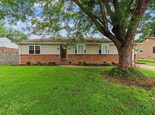 1504 Clark Ct, Chesapeake, VA 23320