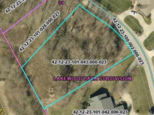 38 Lakewood Dr, Vincennes, IN 47591