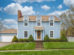 2354 Plymouth Ln, Cuyahoga Falls, OH 44221