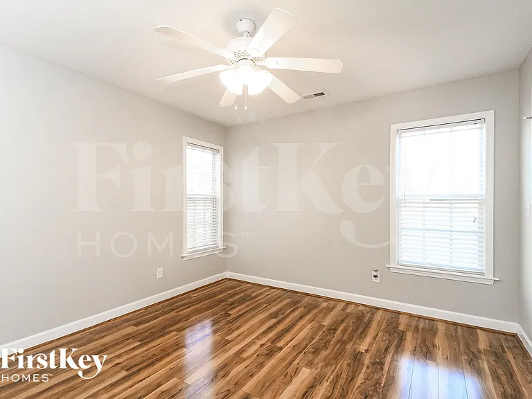 7240 Orchard Path Dr — Photo 11