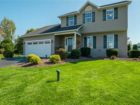 3685 Junco Trl, Liverpool, NY 13090