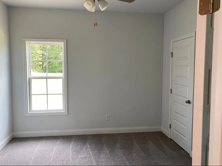 101 Bailey Cir — Photo 17