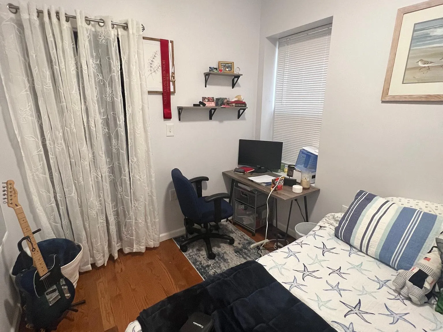 5 bed, 1.5 bath, 1300 sqft, $730 — Photo 4