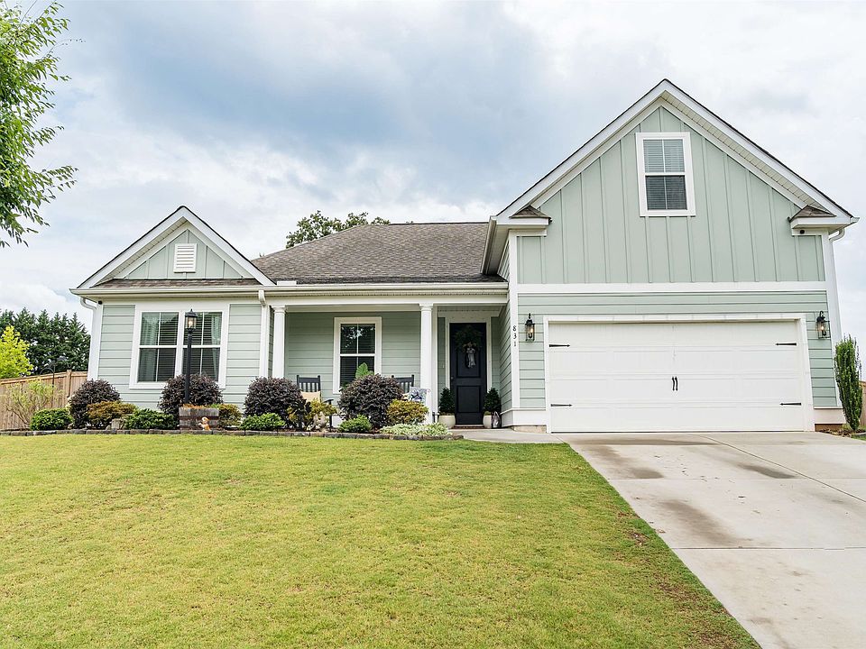 1st image of 831 Orchard Valley Ln