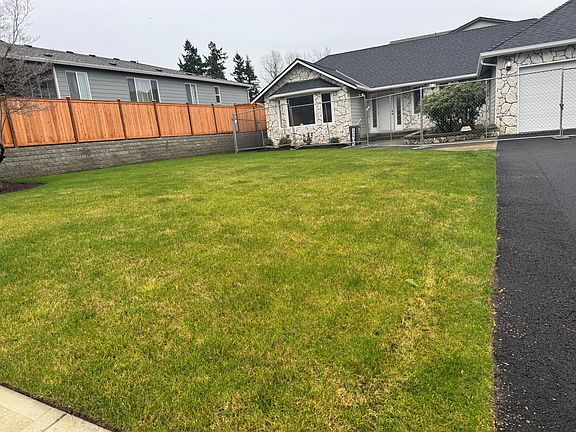 2nd image of 12505 SE 304th St