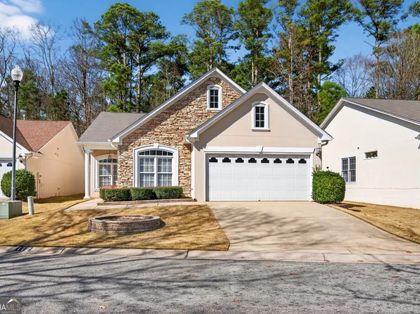 112 Maple Grove Ter, Peachtree City, GA 30269