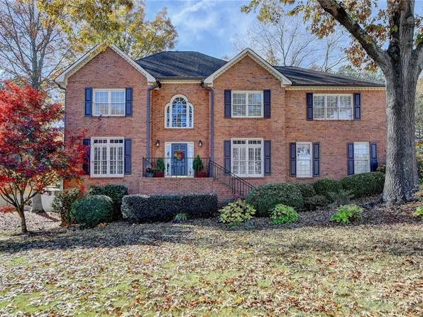 1673 Stonegate Way, Snellville, GA 30078