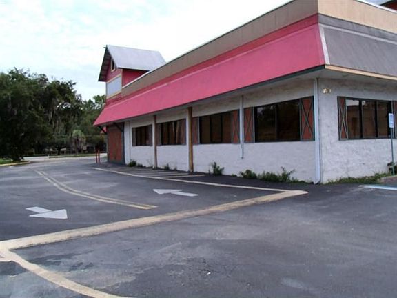 5th image of 2167 E Silver Springs Blvd