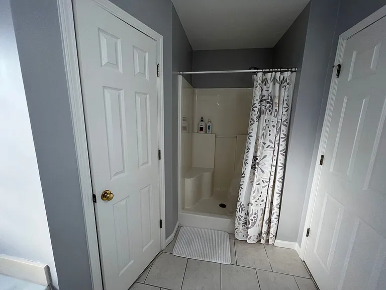 10120 Sunlight Dr — Photo 36