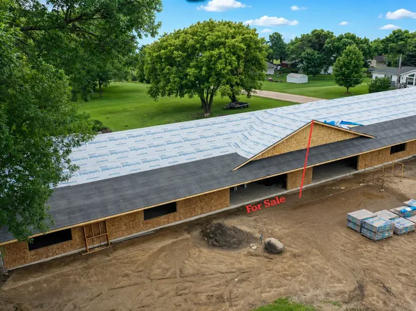 E 9th St, Starbuck, MN 56381