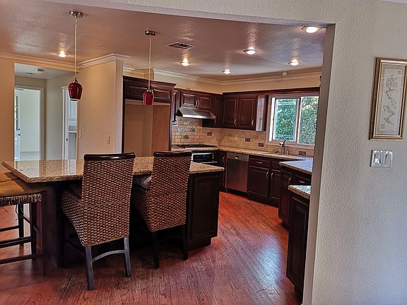 3rd image of 1502 Sierra Alta Dr