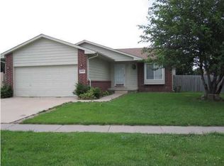 10114 W Prairie Woods St, Wichita, KS 67209
