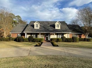 10500 Williamsburg Ln, Bastrop, LA 71220