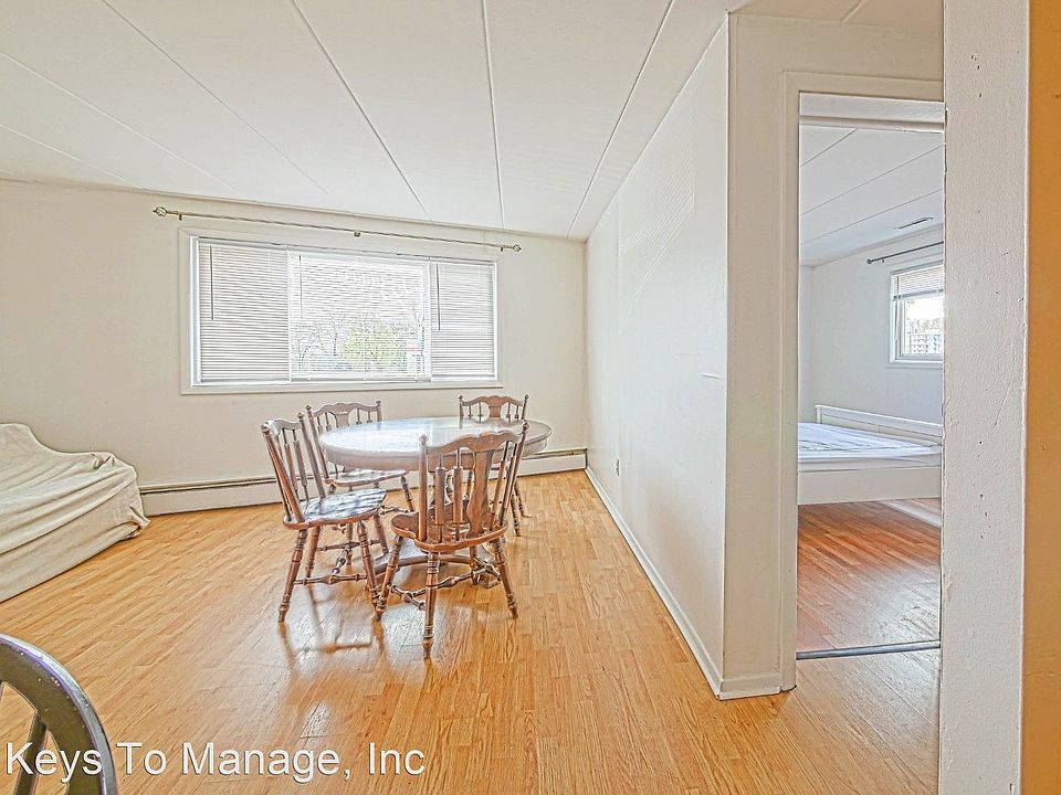 1st image of 1605 S Water St #10