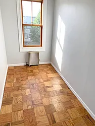 Rented by Century 21 Premier 