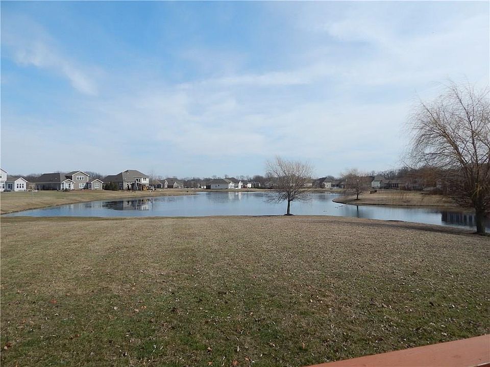 1st image of 9227 Branch View Dr
