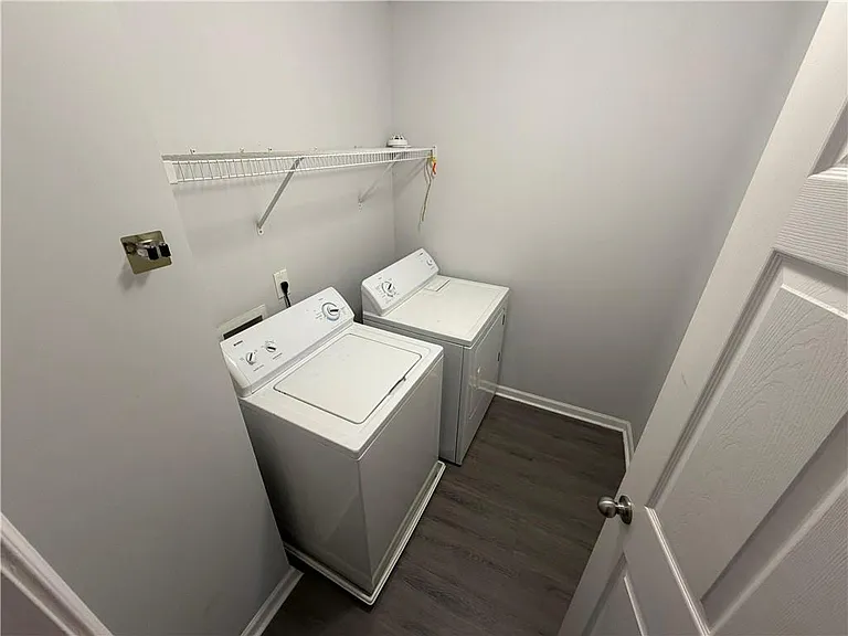 5589 Grande River Rd — Photo 7