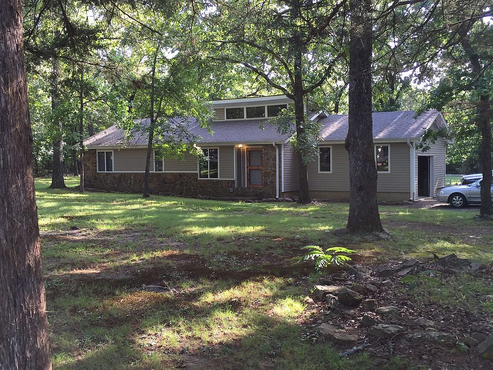 1st image of 106 Woodland Dr