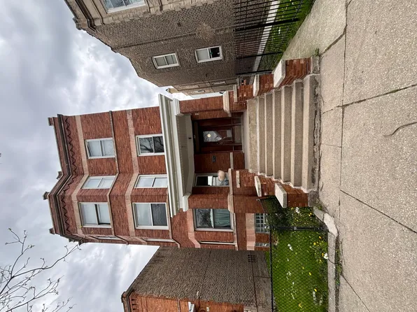 1538 N Avers Ave #2, Chicago, IL 60651