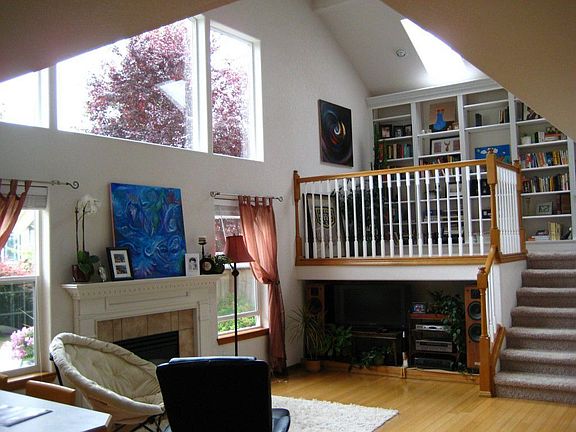 2nd image of 2331 Greenfield St SE