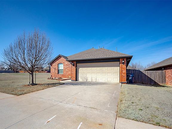 2nd image of 3709 Brougham Way