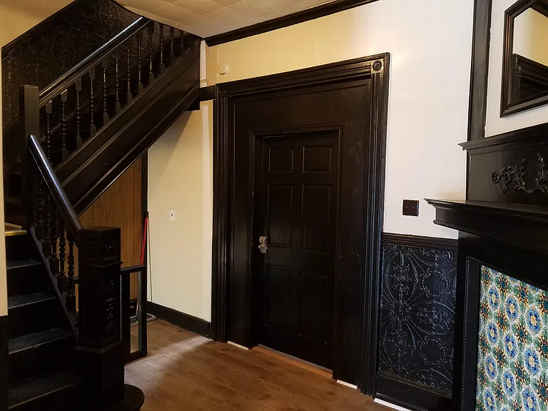1225 W Allegheny Ave #2M — Photo 15