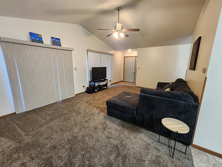 987 3rd St #987 — Photo 9