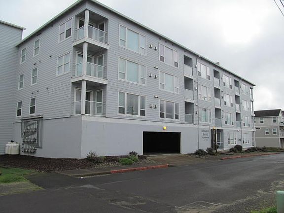 3rd image of 300 N Pacific St Unit 35
