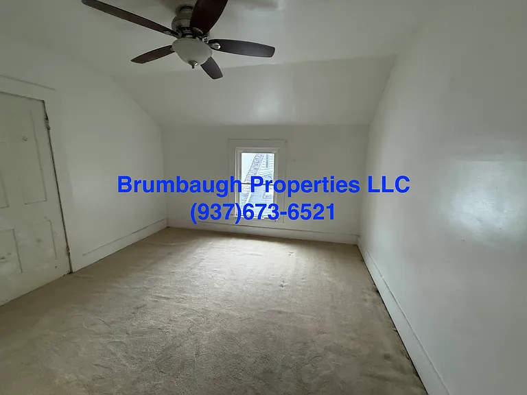 1027 Park Ave — Photo 60