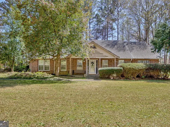 110 Sycamore Bnd, Fayetteville, GA 30214
