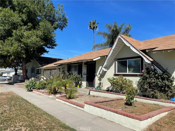 305 N Oak St, Orange, CA 92867