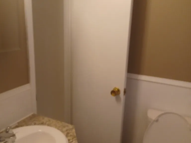 2329 Flair Dr — Photo 3