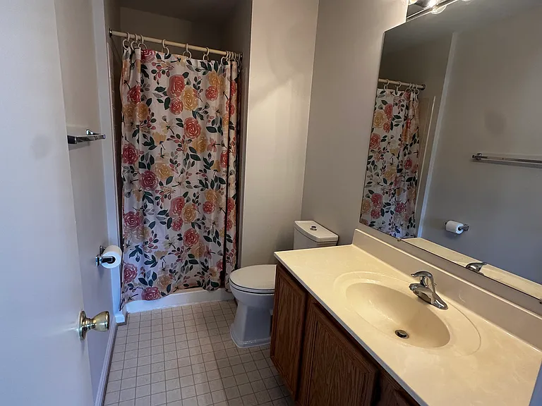 2558 Ambling Cir — Photo 13