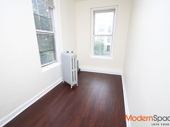 3rd image of 2425 27th St APT 1-A