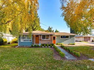 504 N Oak St, Burlington, WA