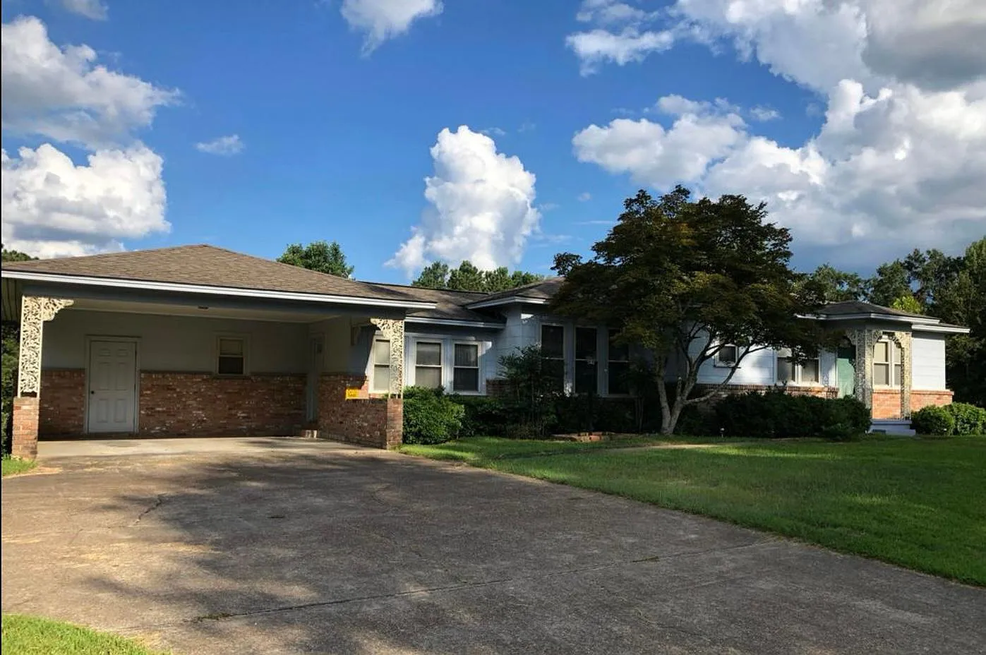 8732 Highway 493 — Photo 1