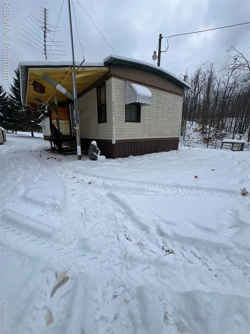 4125 Hubbard Lake Trl photo 1