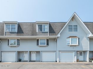 920 Egret Dr #105, Toms River, NJ 08753