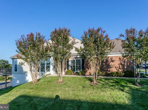 12331 Macrina Ct, Woodbridge, VA 22192