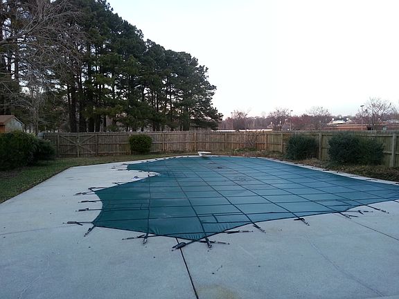 INGROUND POOL VIEW