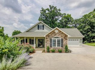 3508 Sunrise Rdg NE, Roanoke, VA 24012