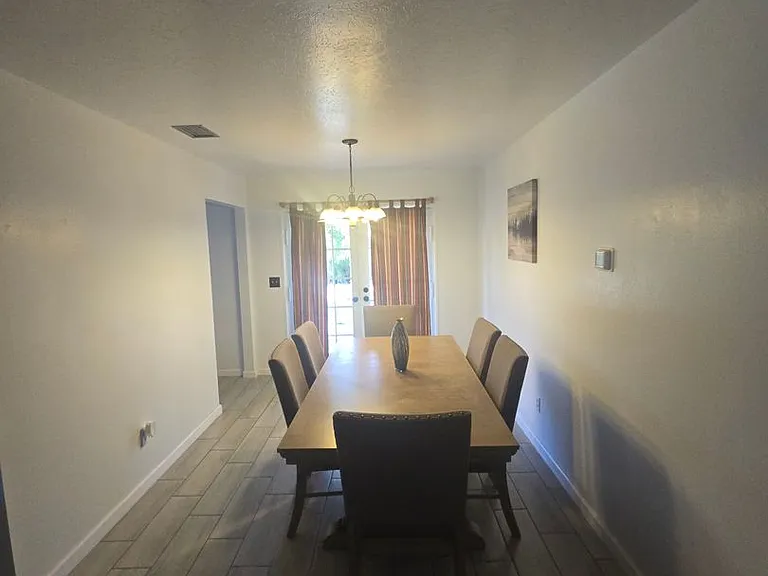 1707 Staunton Ave — Photo 7