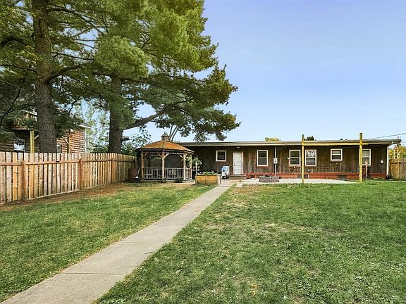 5th image of 14118 5th Street