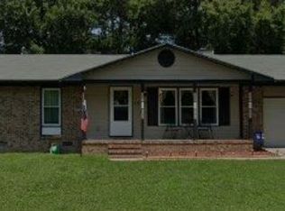 6947 Bostick Dr, Fayetteville, NC 28314